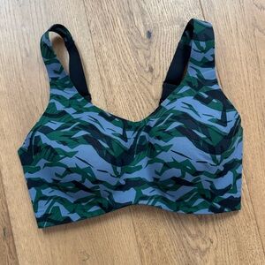 Knix Catalyst Sports Bra - Blue & Green Camoflauge - Size 6 (32DD, 34DD, 32E)